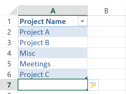 Table automatically adjusts